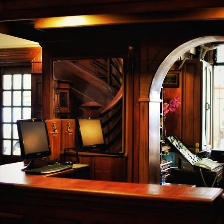Hotel Ambassador Quito Ngoại thất bức ảnh