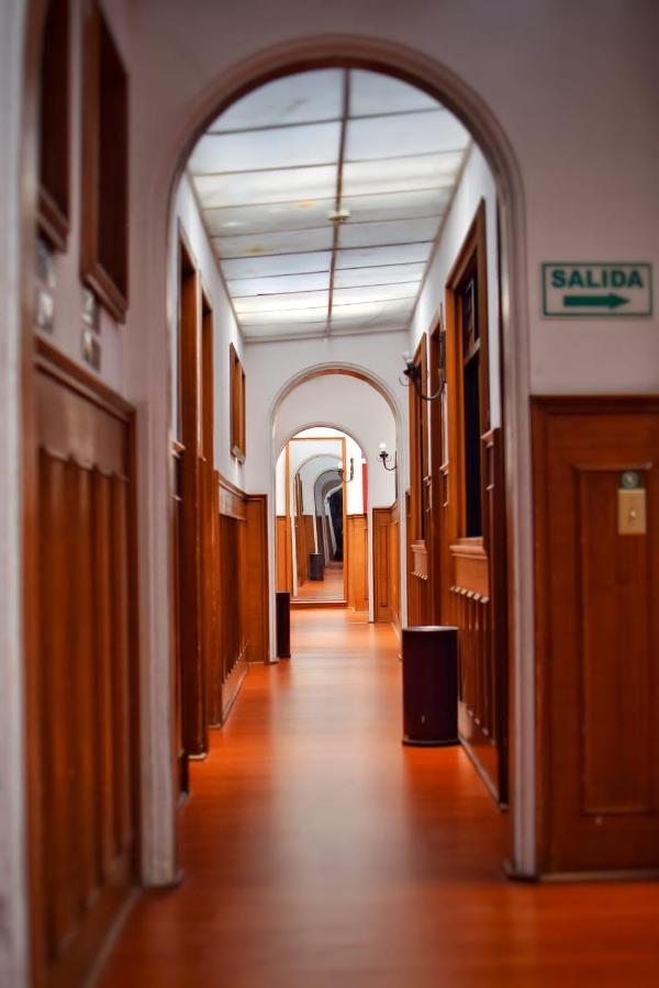 Hotel Ambassador Quito Ngoại thất bức ảnh
