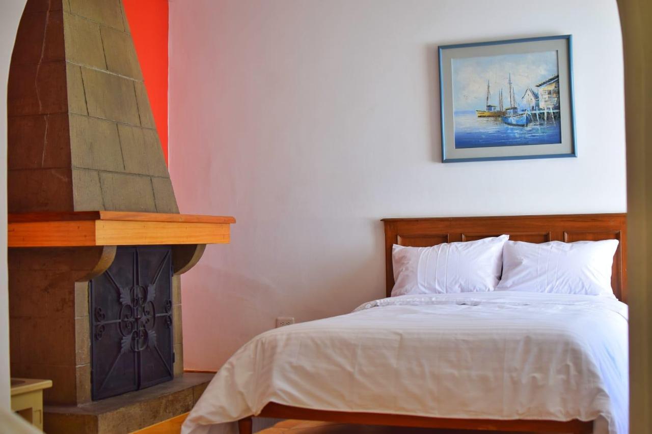 Hotel Ambassador Quito Ngoại thất bức ảnh